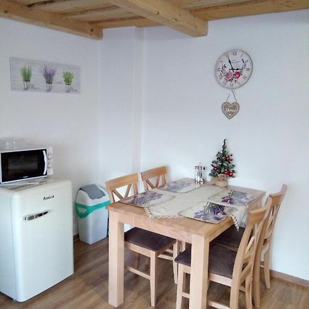 Drevenica Mak Oliver Kvacany Exterior foto
